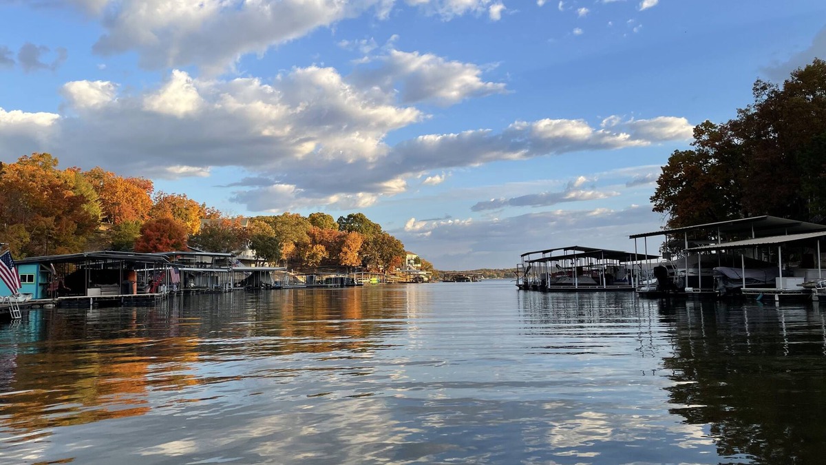 Camdenton House | WOW! Amazing location, lakefront for family & friends, quiet cove & fire pit!