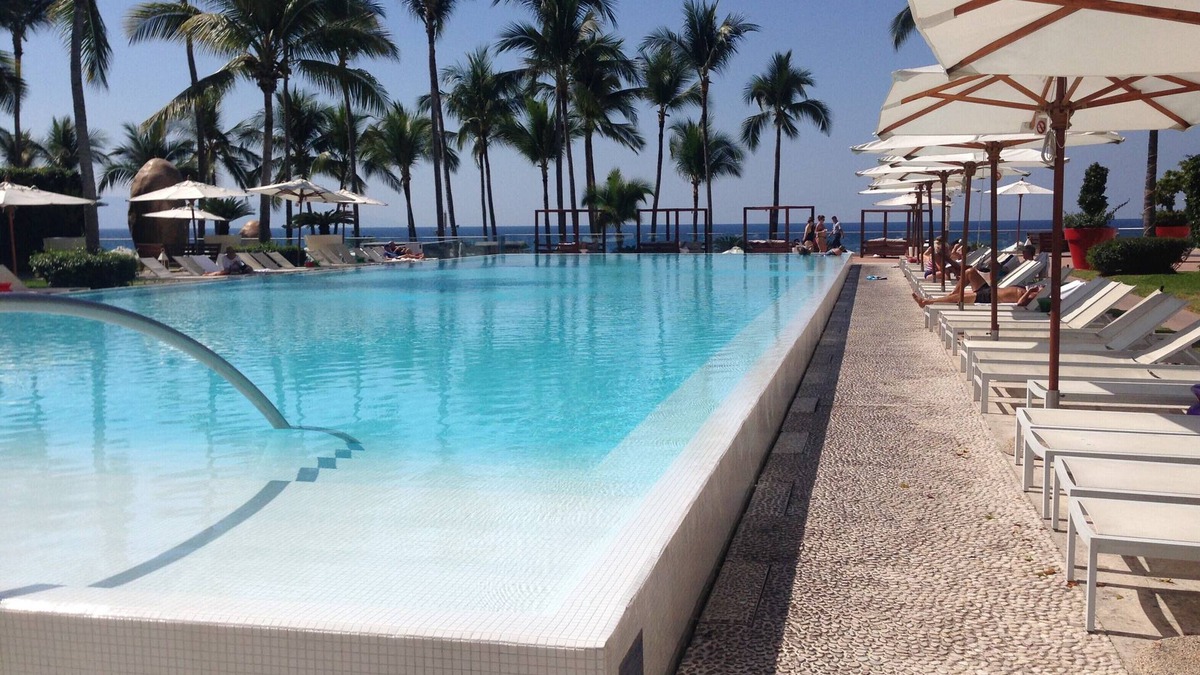 North Hotel Zone Condo | WOW! An Icon Vallarta beachfront condo