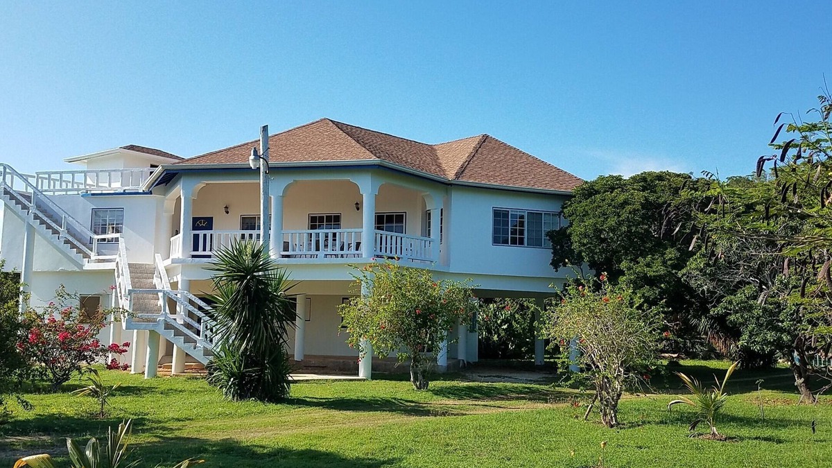 Treasure Beach Villa | WOW! HUGELY Discounted! A BIG Three BR Villa & RARE Secluded BEACH!