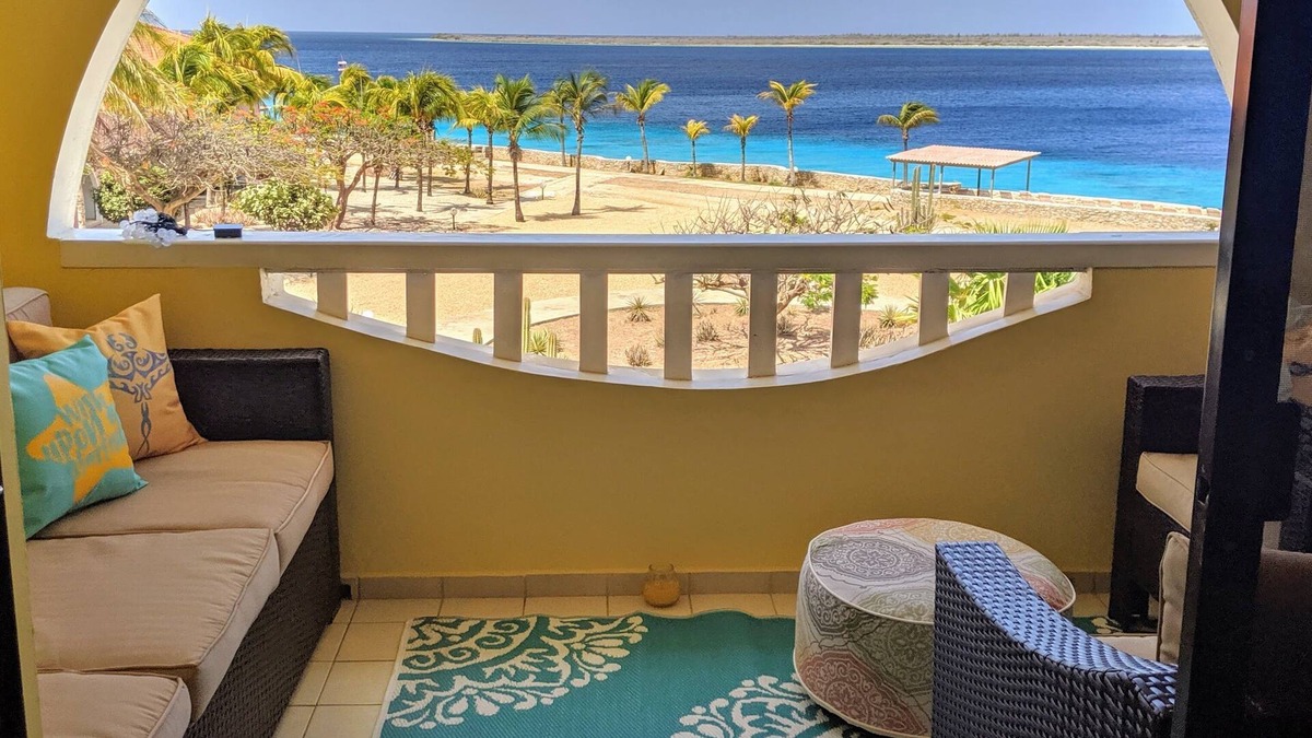 Hato House | Wow spectacular all new remodeled Bonaire Oceanfront SandDollar F10 2 Bd 2.5 b