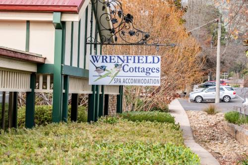 Marysville Bed & Breakfast | Wrenfield Cottages