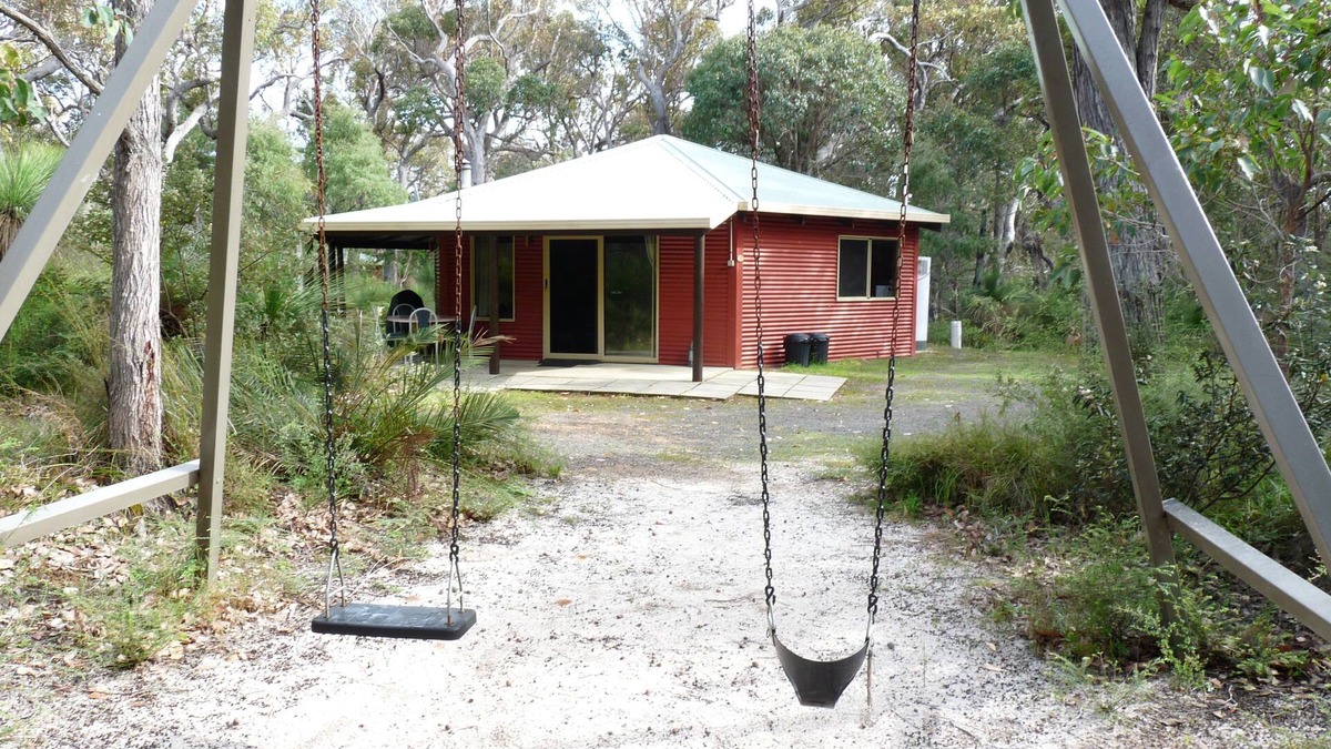 Deepdene Cabin | Wrenwood Chalets