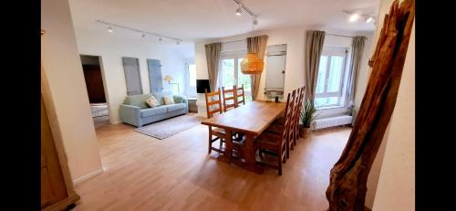 Zahringen Apartment | Wunderschöne und zentrumsnahe Ferienwohnung 75 qm