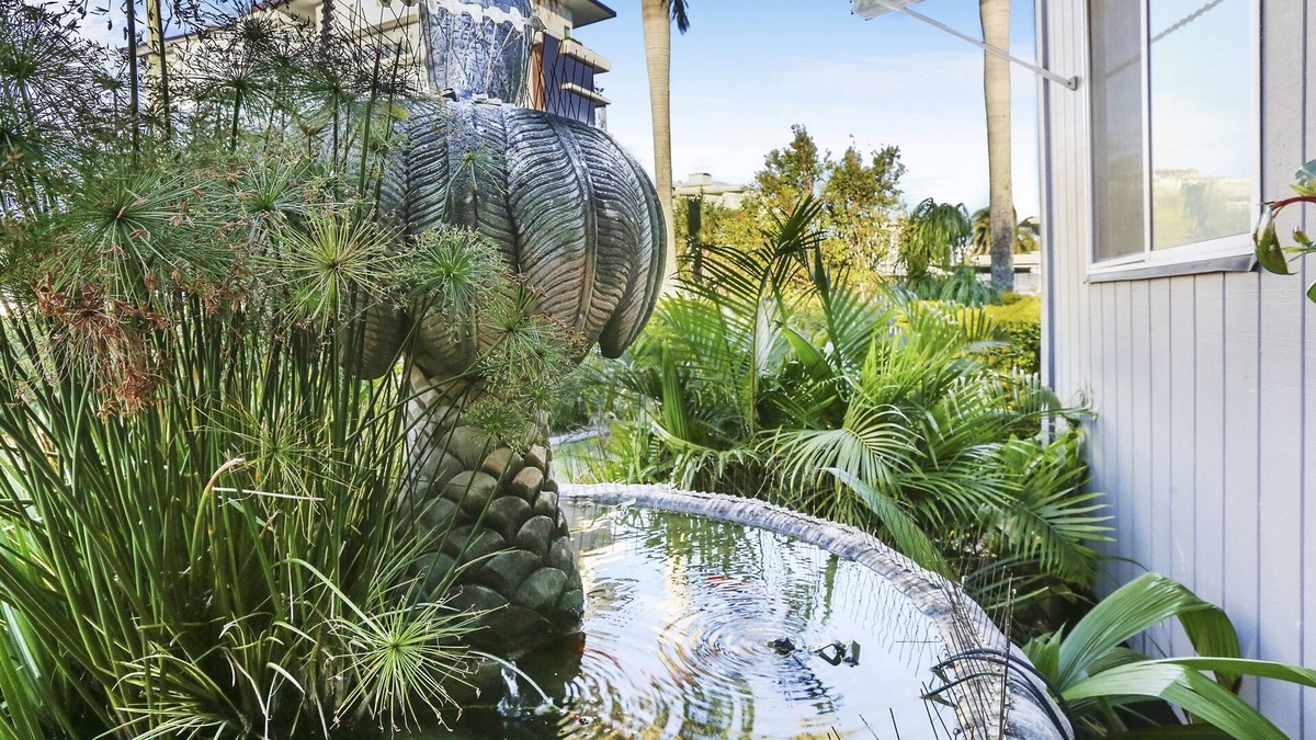 Maroochydore Hotel | Wunpalm Motel & Holiday Cabins
