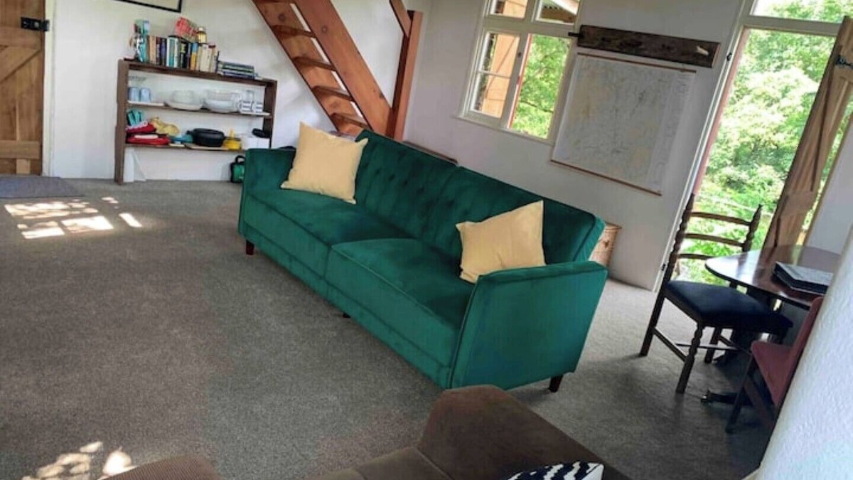 Llandrindod Wells House | Wye Riverside Lodge