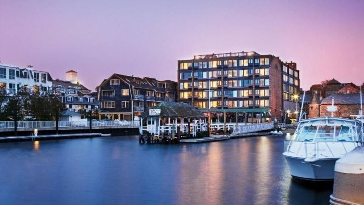 Yachting Village Condo | Wyndham Inn on the Harbor, perfect location