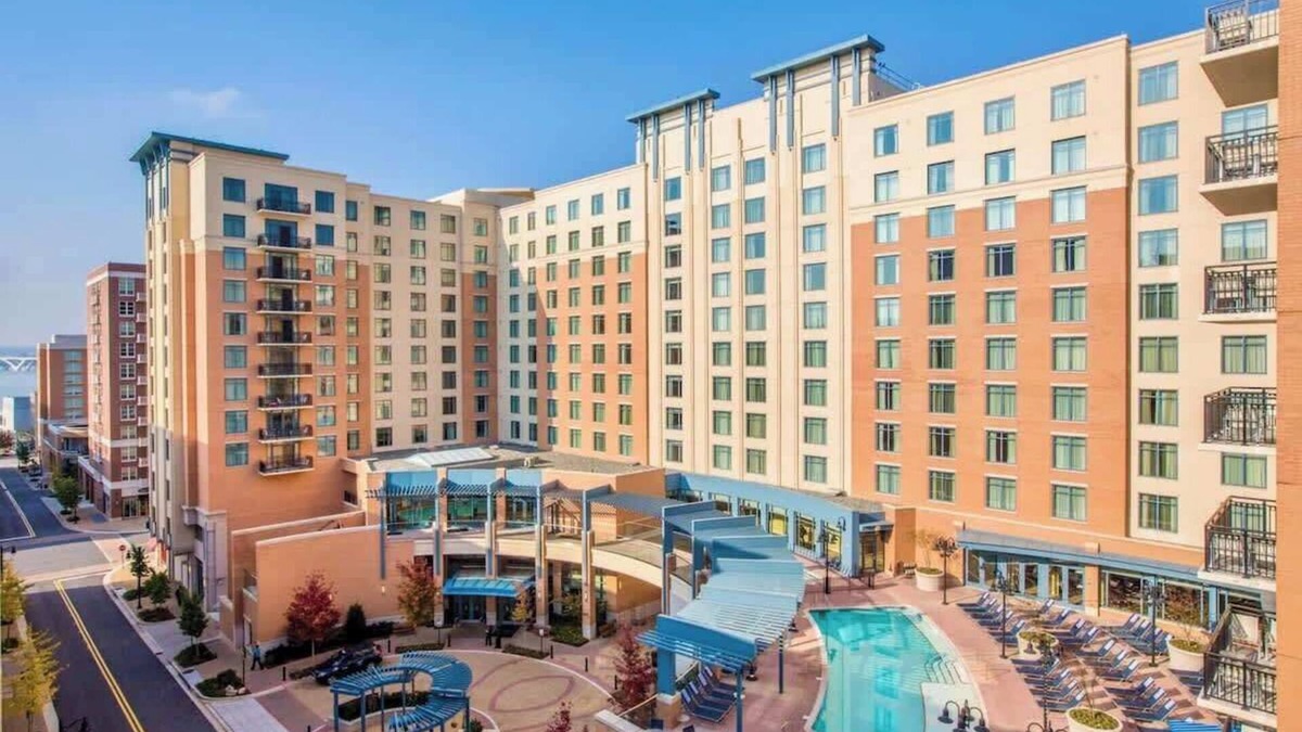 National Harbor Condo | Wyndham National Harbor | 1BR/1BA King Bed Suite