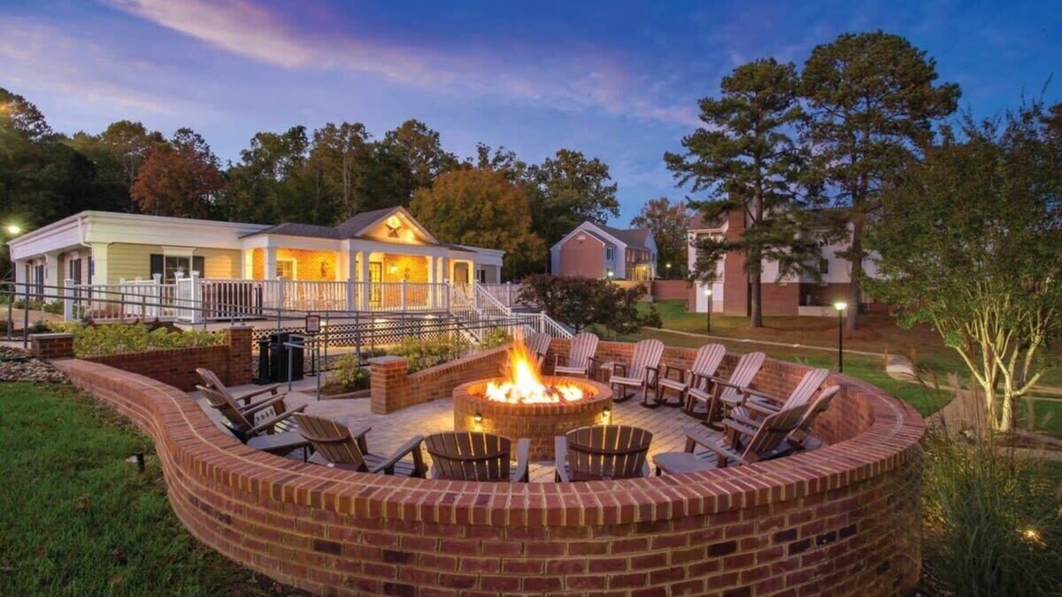 Williamsburg Condo | Wyndham Patriots Place | 1BR/1BA King Bed Suite