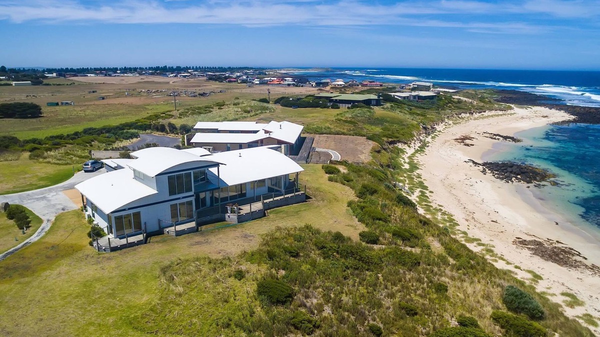 Port Fairy Apartment | Wytonia Beachfront Studio 1