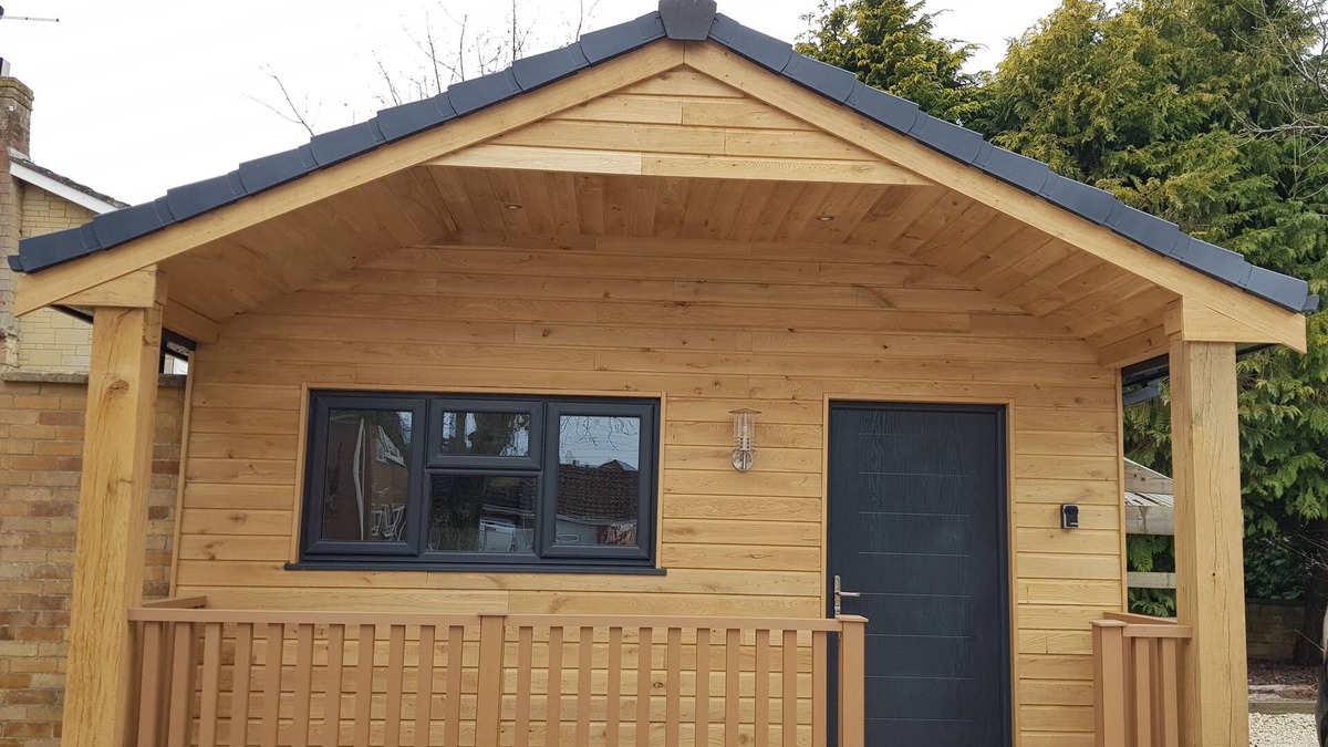 Brympton Ski Chalet | Wyvern Apartment - Where your comfort matters!