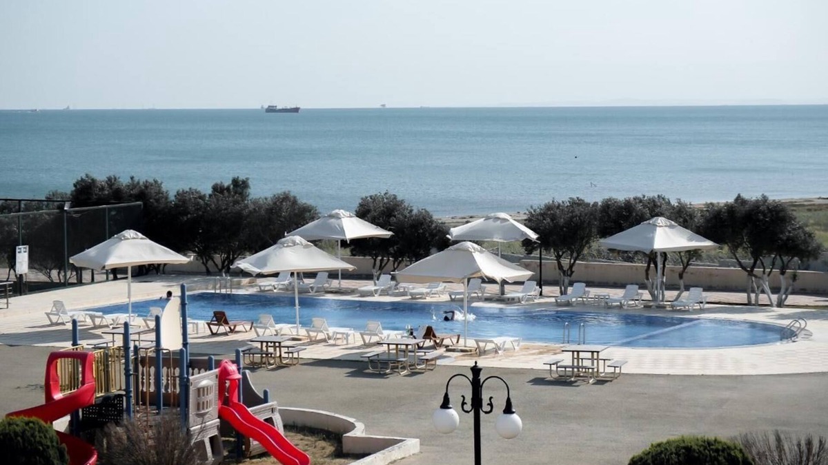 Sabayil Villa | Xazri Villas 4-bedroom villa in brilliant Baku with AC, WiFi. Enjoy your stay