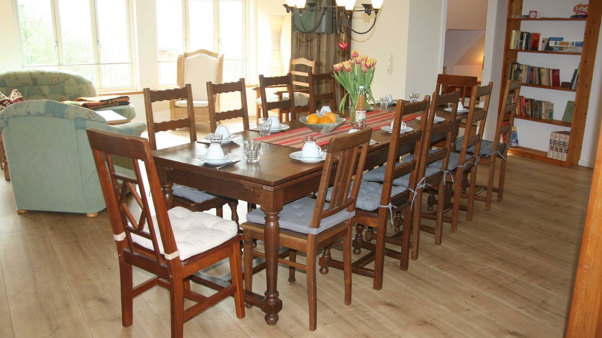 Alt Bukow Apartment | XL 2+3) Holiday apartment 7-room, max. 12 persons, 200m² - Landhaus Alte Schule