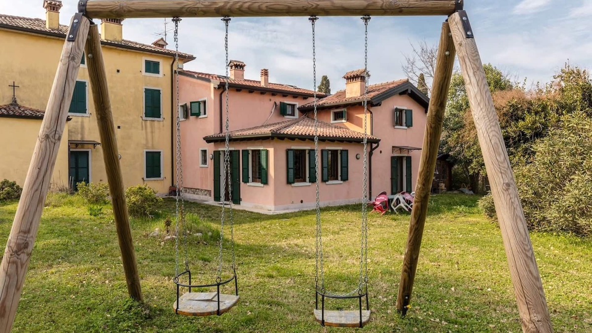 Colà Di Lazise Villa | XV century villa recently restored , located on Colà di Lazise