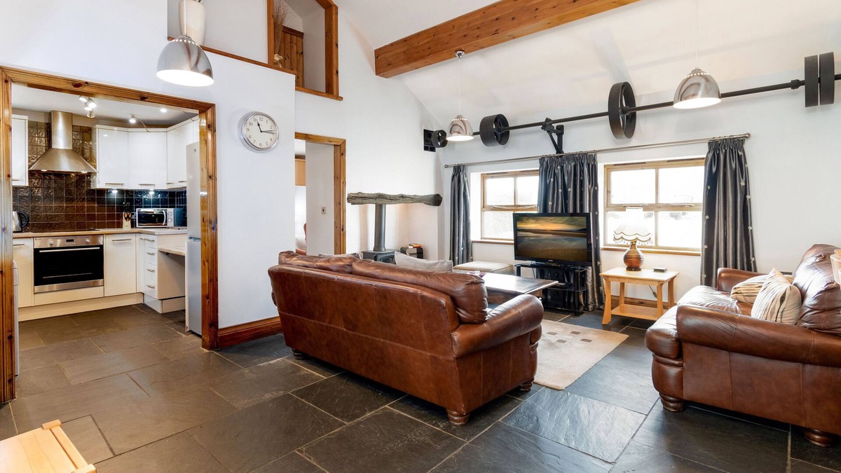 Conwy Cottage | Y Beudy - Three Bedroom Cottage, Sleeps 6