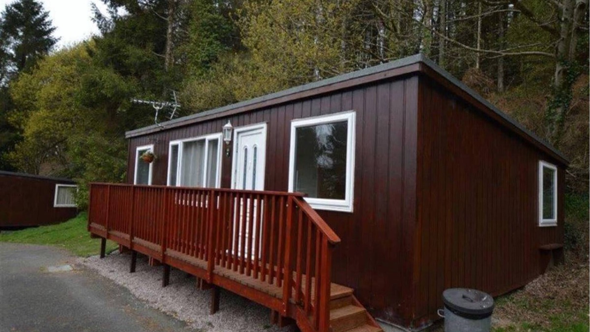 Aberdovey Ski Chalet | Y Bwthyn Plas Panteidal.