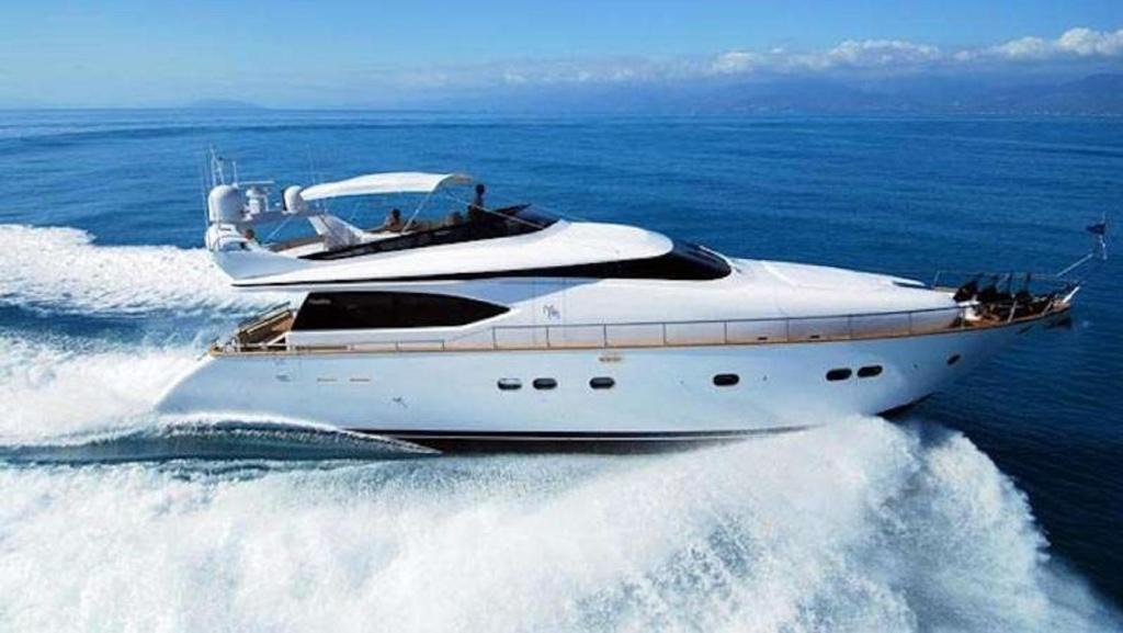 Portisco Boat Rental | Yacht Angelo Blu