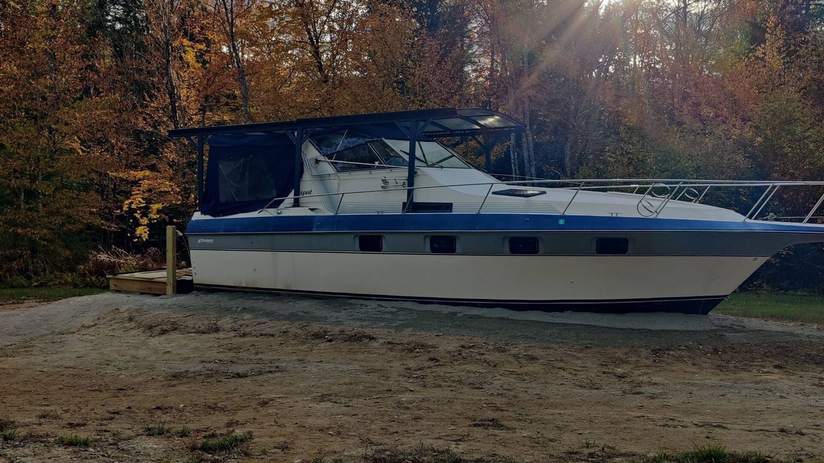 Fryeburg Boat Rental | Yacht Life