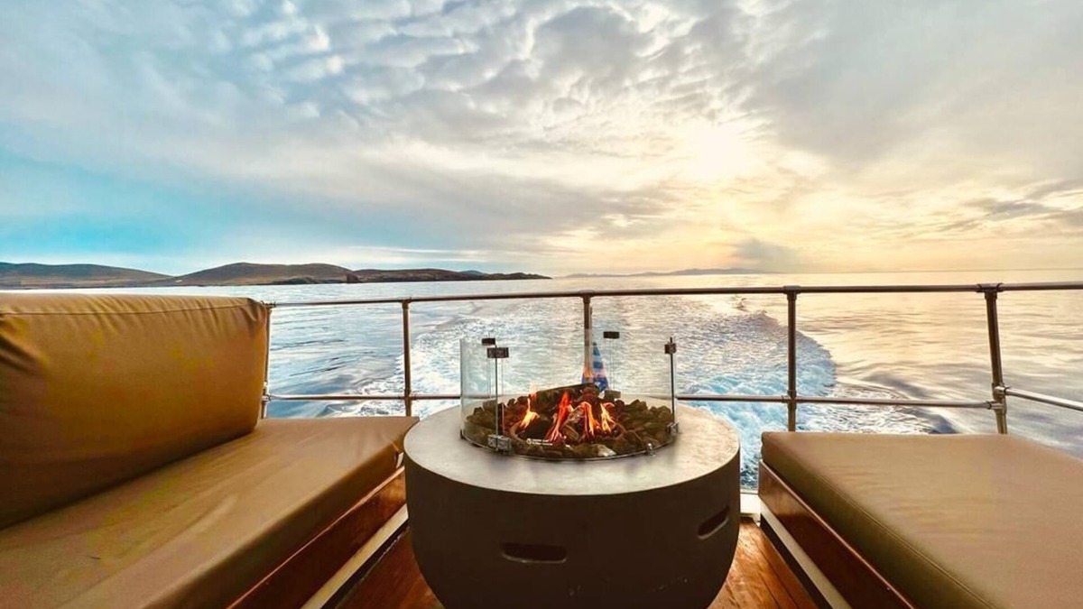 Ornos Boat Rental | Yacht Maiora 70ft Renaissance Custom Made