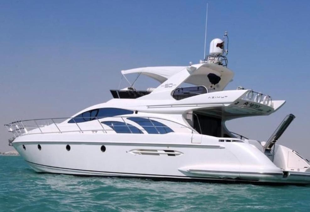 Downtown Miami Boat Rental | Yachtime Luxury Yachts AZIMUT 50 2010