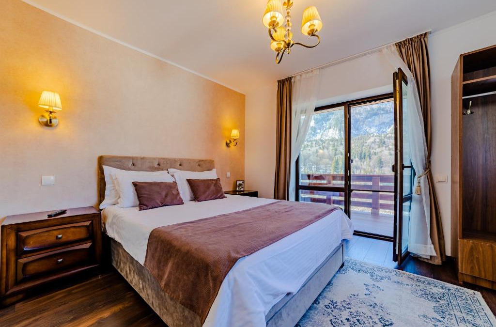Poiana Tapului Apartment | Yael Luxury Apartments 3