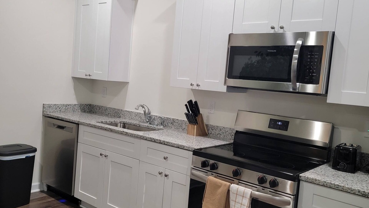 Lithonia Apartment | Yah House, Newly built basement at the heart of Metro Atlanta.