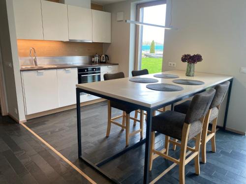 Kuressaare Apartment | YahtClub Apartment