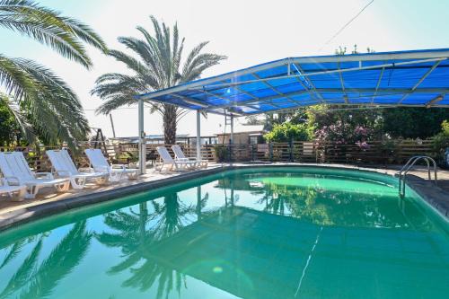 Emek Izrael House | YalaRent Valley view Boutique cottages with Pool