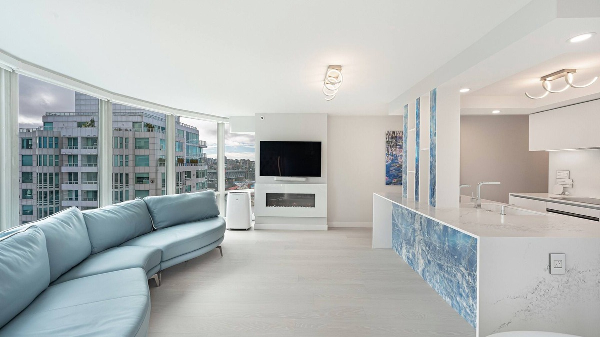Downtown Vancouver House | Yaletown DT - 2 BR Paradise w/Water View