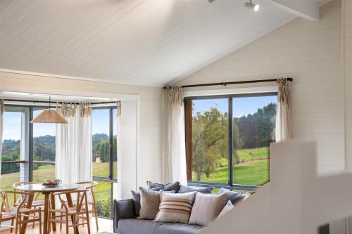 Mittagong House | Yambora Luxe hideaway with fireplace and amazing views