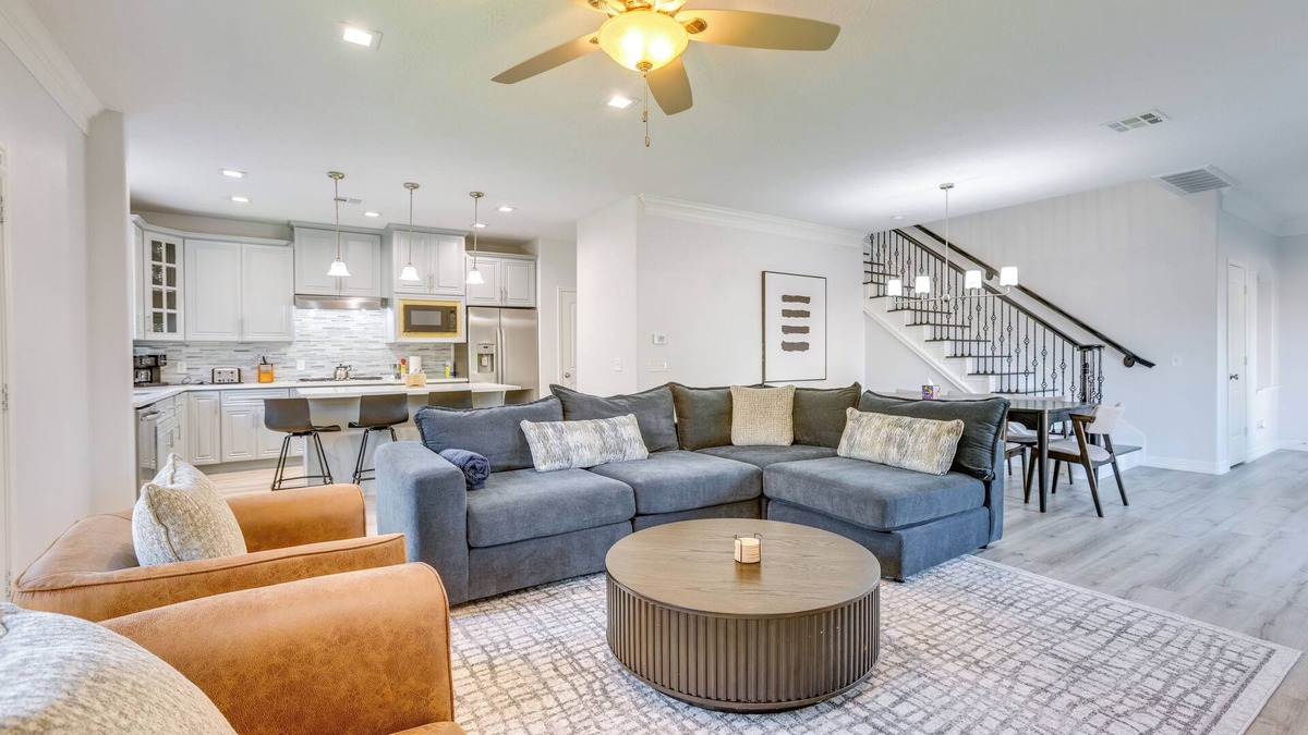 Greater Fondren Southwest Condo | Yard & Workspaces: Luxe Duplex Unit in Houston