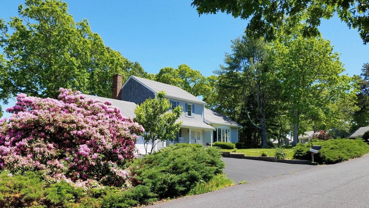 Yarmouth Port House | Yarmouth Port - Family Friendly Home 🏡
