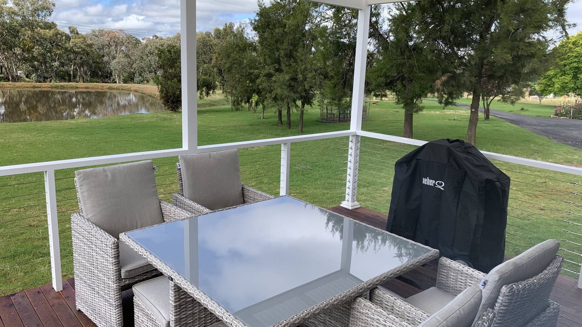 Central Mudgee Cottage | YARRAWONGA PARK COTTAGE Cozy 2 bedroom cottage on small acreage