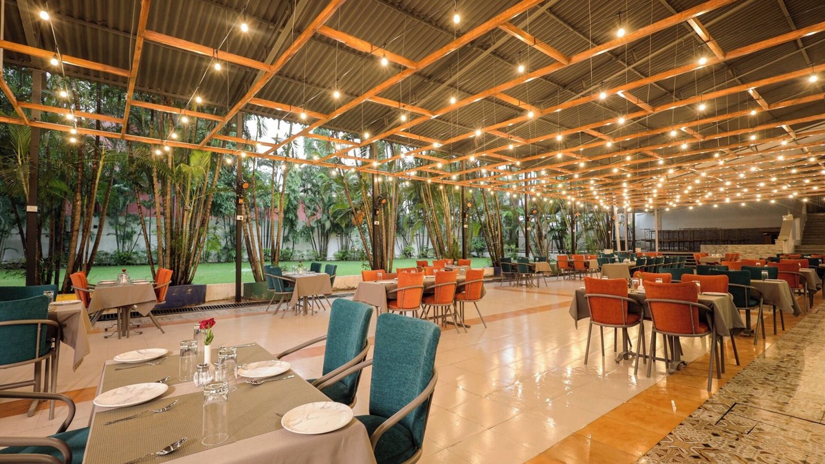 Silvassa Hotel | Yatri Niwas By Hotel Suraj Inn