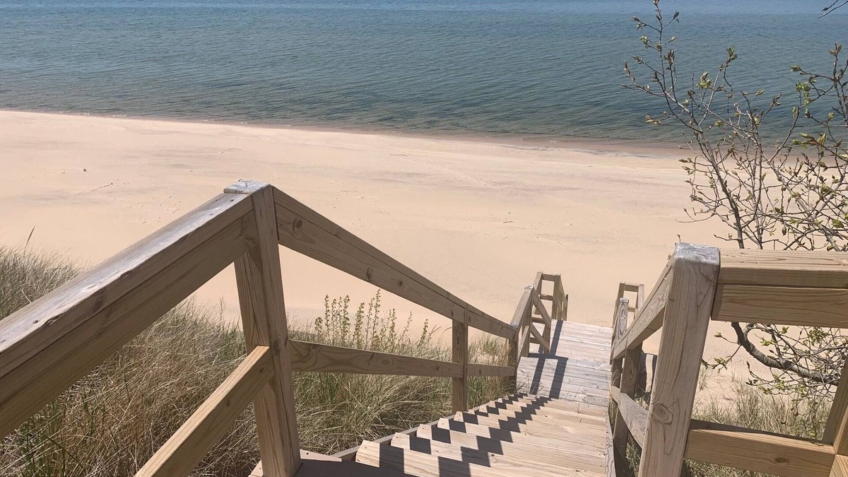 White River Township Cottage | Yay the beach! Lake Michigan beach front cottage, adjacent to dunes & park.