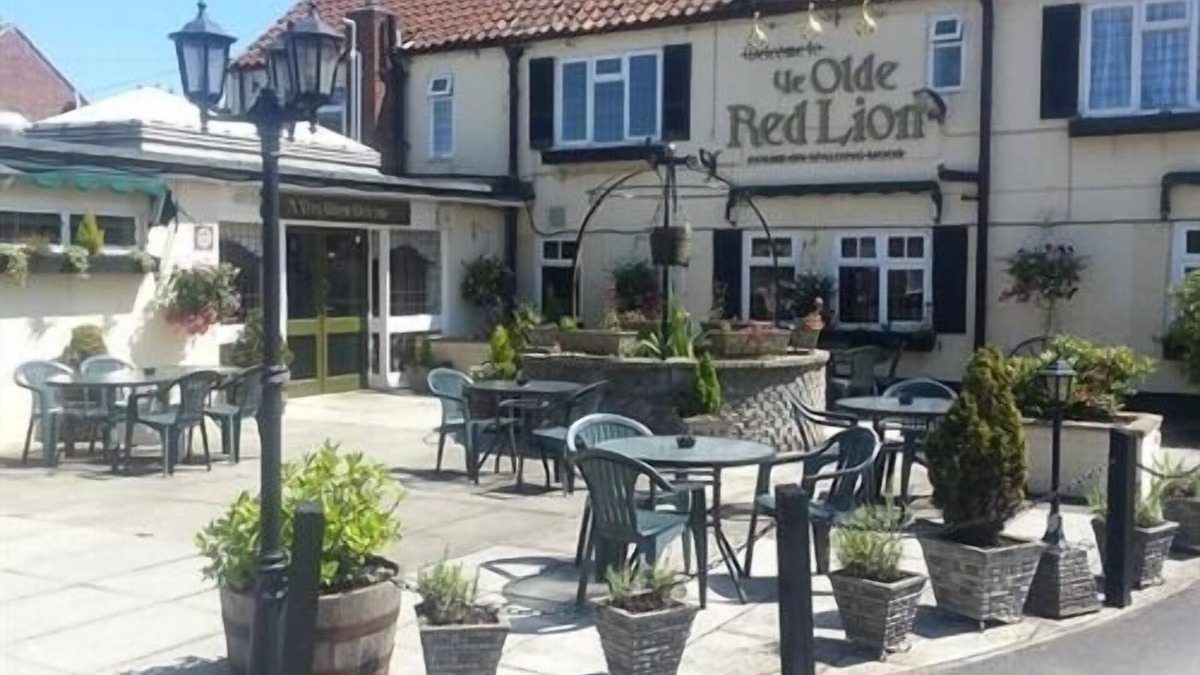 Holme-on-Spalding-Moor Hotel | Ye Olde Red Lion