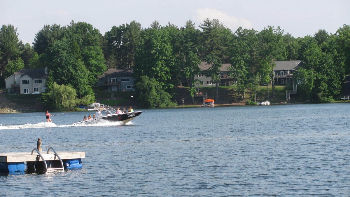 Grant Cabin | Year Round Vacation Rental