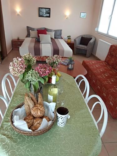 Bukfurdo Apartment | Yellow Apartmanház