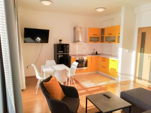 Ostrava Apartment | Yellow Apartment