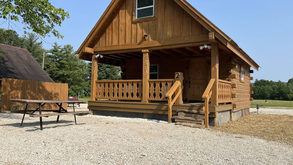 Stendal Cabin | Yellow Banks Log Cabin With Waterfront Views