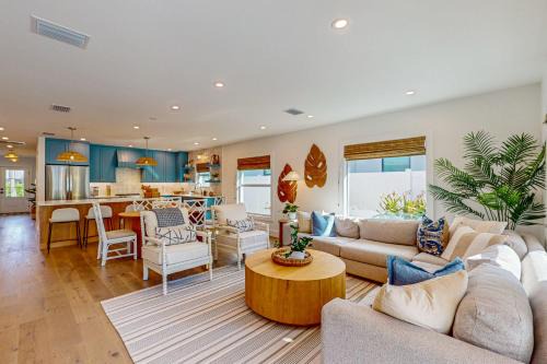 Naples Park House | Yellow Door Beach Cottage