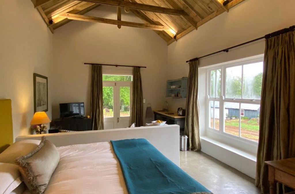 Curry's Post Apartment | Yellowwoods Farm - THE GOAT HOUSE