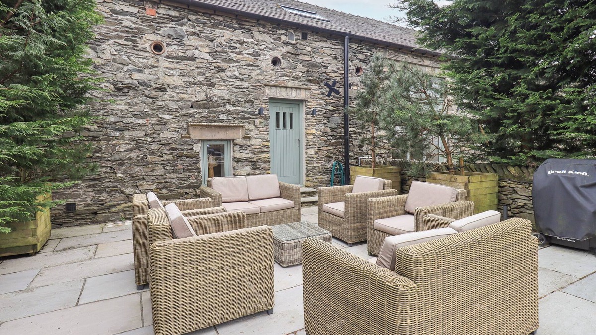 Penny Bridge Cottage | YEW COTTAGE, family friendly, luxury holiday cottage in Backbarrow