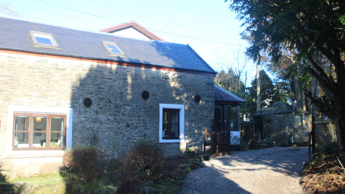 Kilmun Cottage | Yewtree Cottage -The Art House