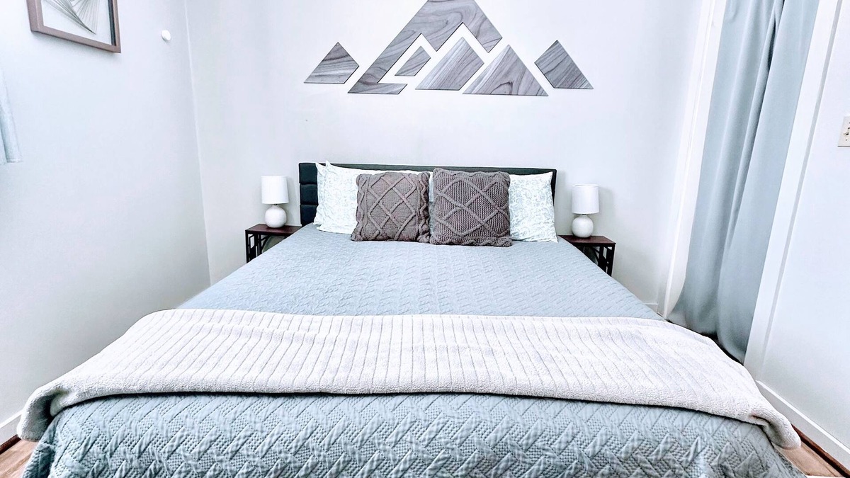 Jay House | Yinzer House - Whiteface Mountain Getaway
