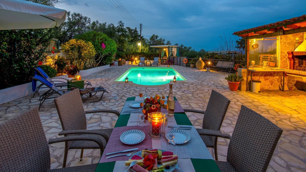 Lakka Villa | Yiotta: Amazing views of Lakka, private pool, WiFi