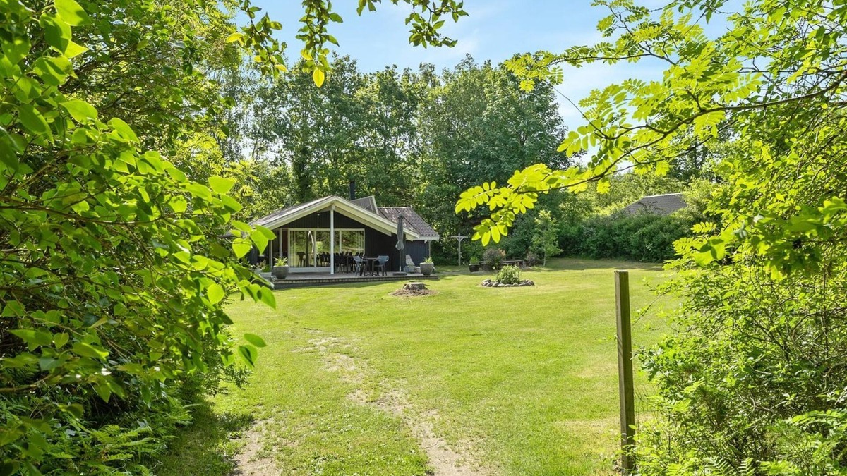 Skygge House | "Yngve" - 56.5km from the sea by Interhome