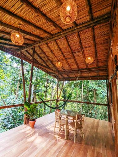 Ballena House | Yogachal Vista Mar Bamboo House in the Jungle