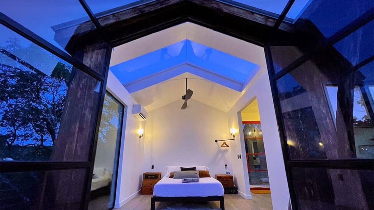 Oatmeal House | Yoku · Insta-worthy Cabin Villa with Moonroof & Dip Pool