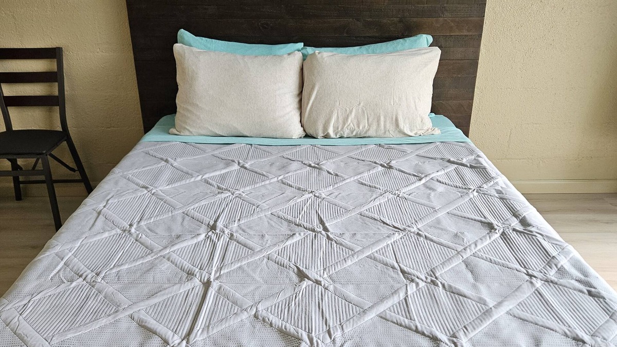 Keaukaha Hotel | Yonegan Plumeria Hilo Hotel - Ilio Kai (Monk Seal)