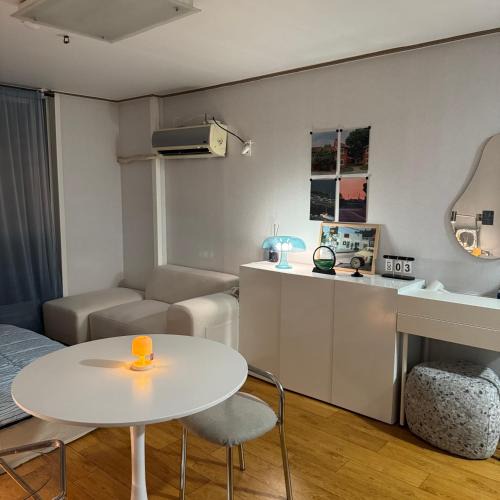 Seolcheon-myeon House | Yongridan-gil House2